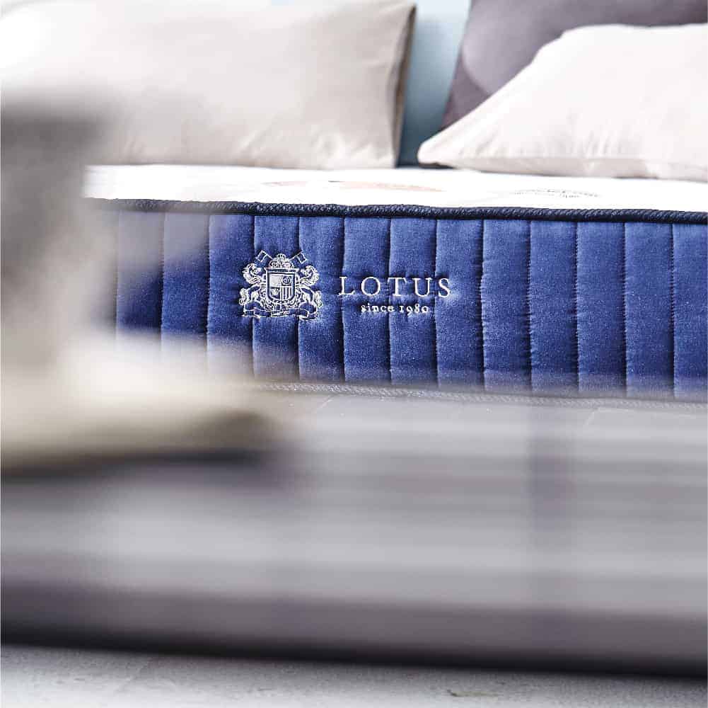 Mattress(King) Brand:Lotus